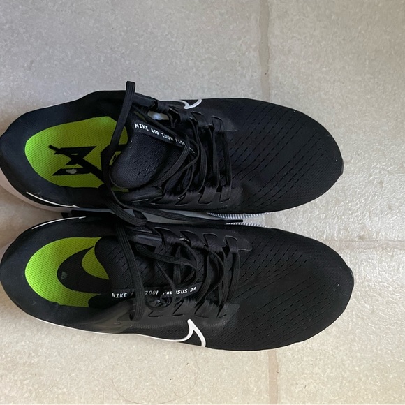 Nike Men’s Pegasus 38 Running Shoes - Picture 3 of 5